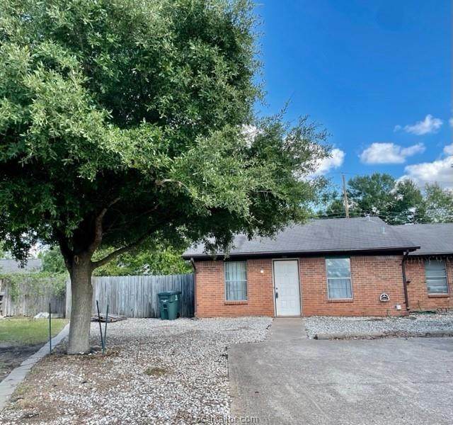 800 Frio Circle - Photo 1