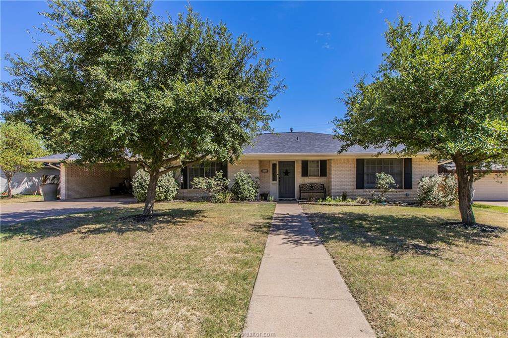 1114 Lamar Drive - Photo 1