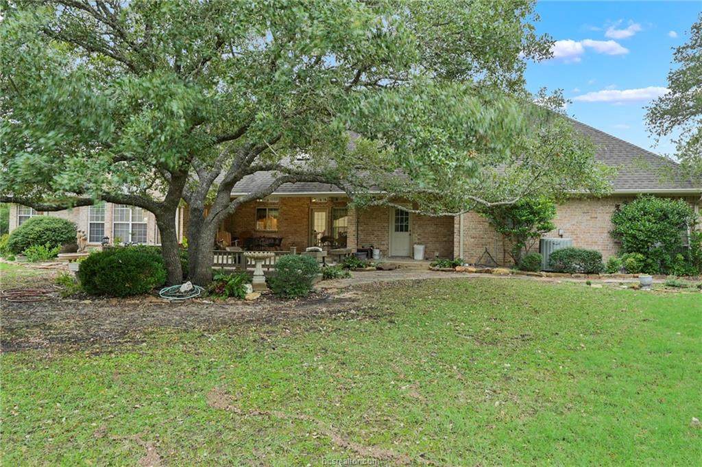 4075 Sweetwater Drive - Photo 1