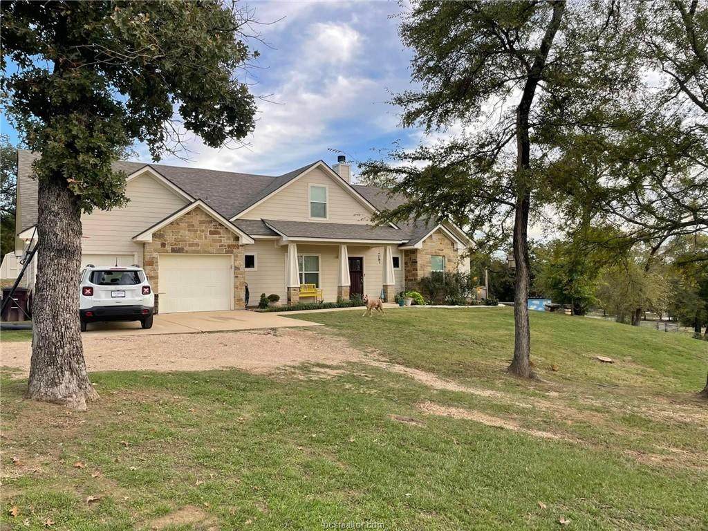 596 Oak Tree Lane - Photo 1