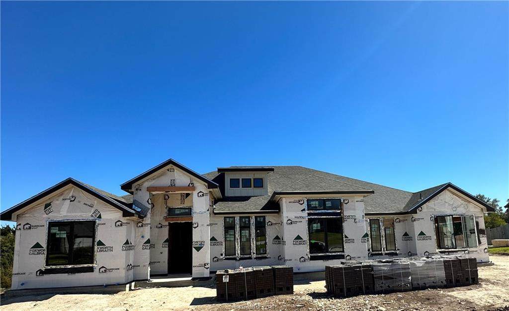 124 Red Maple Circle - Photo 1