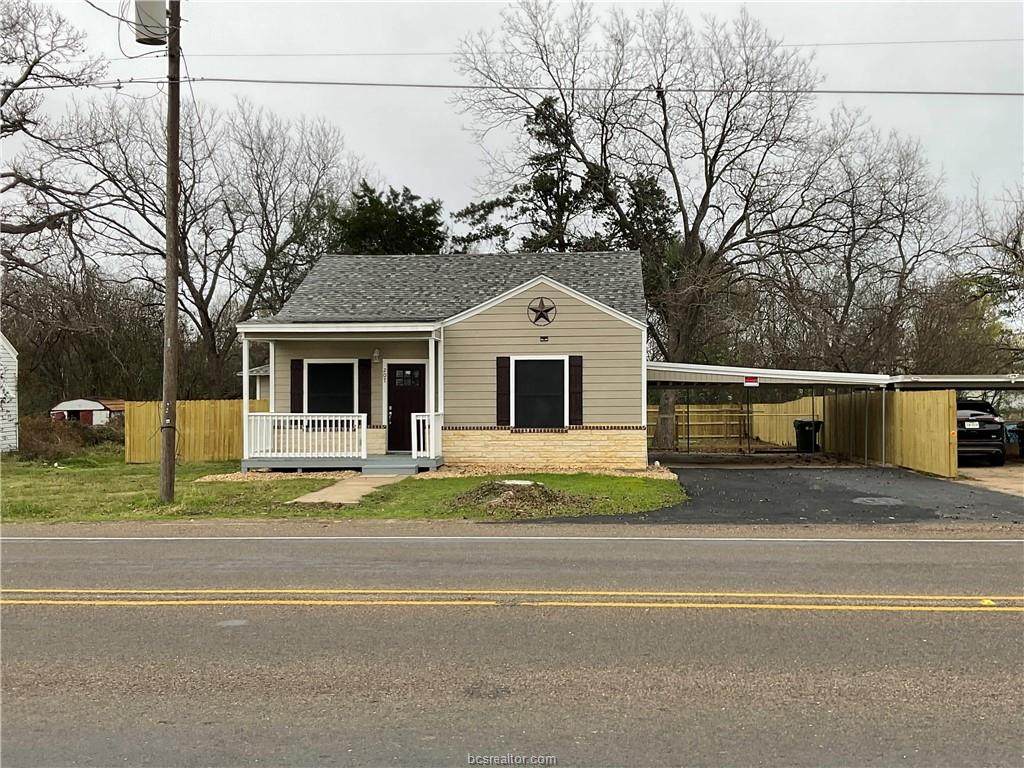 207 Commerce Street - Photo 1