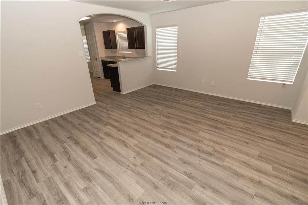 1136 Crossing Drive - Photo 1
