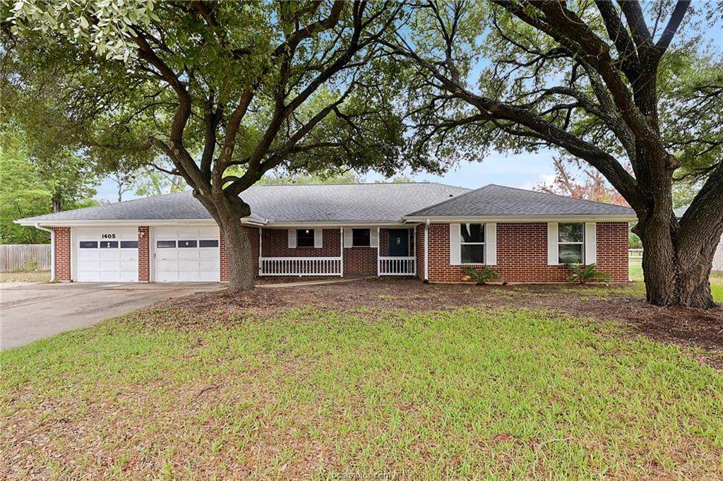 1405 Woodland Drive - Photo 1