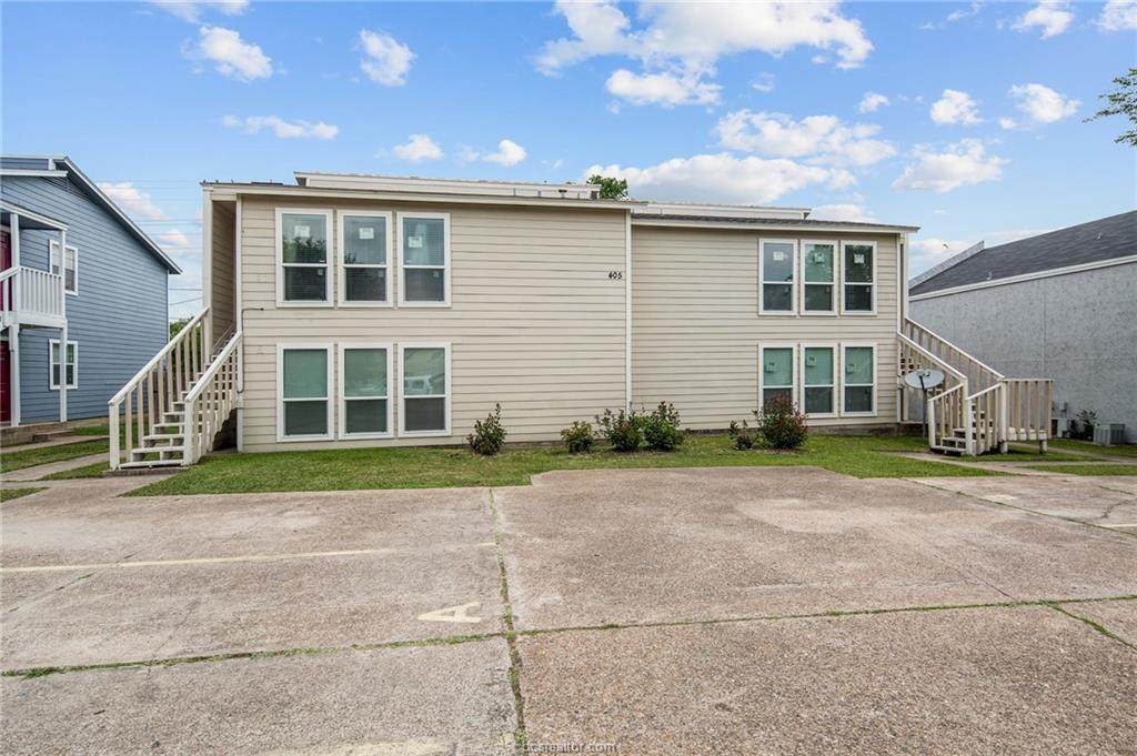 405 Manuel Drive - Photo 1
