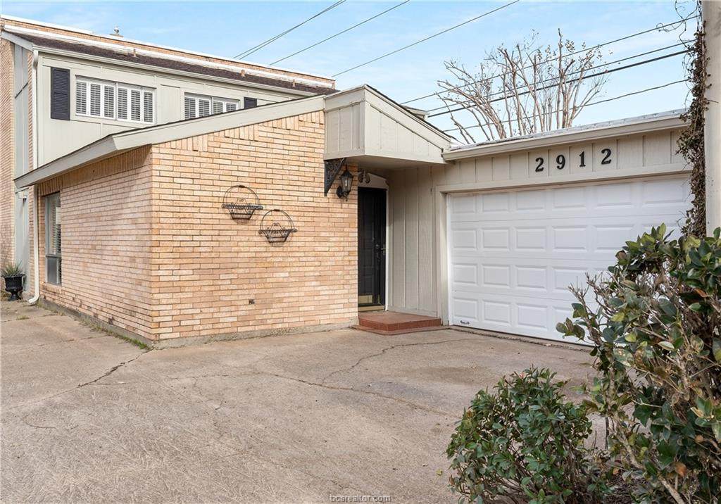 2912 Cherry Creek - Photo 1