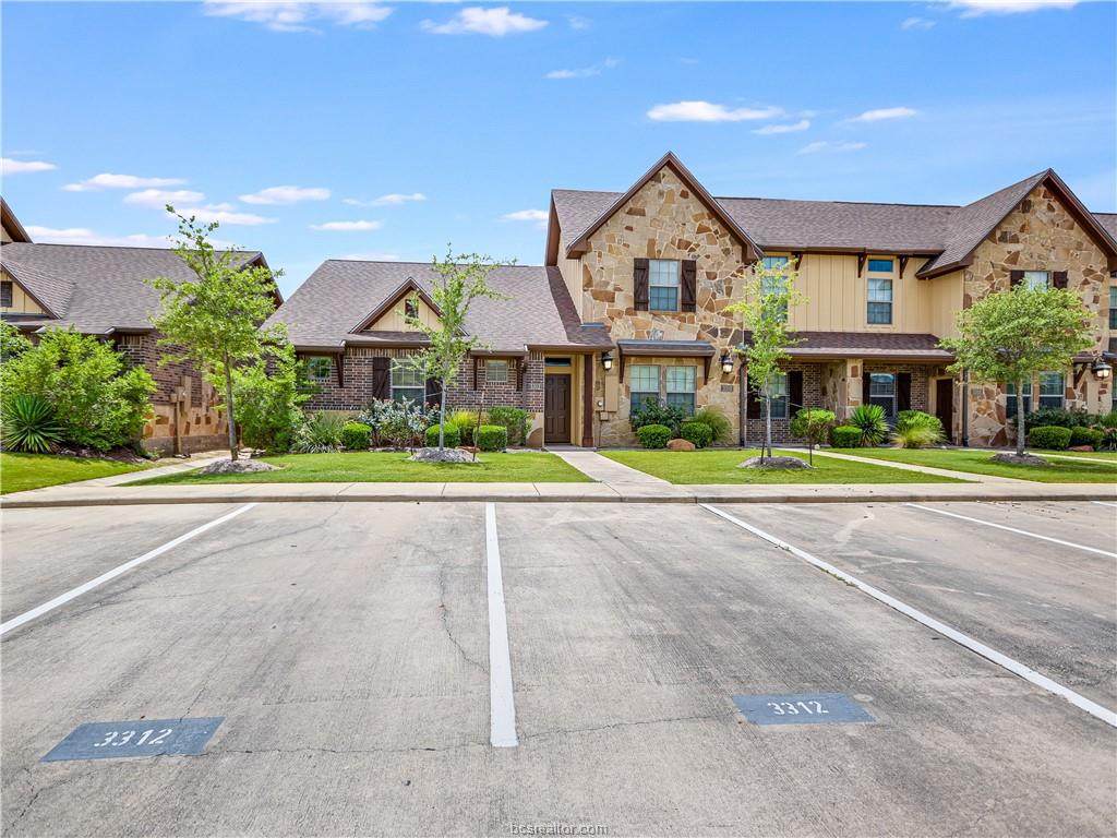 3206 Cullen - Photo 1