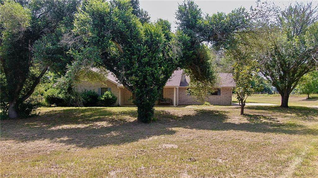 1575 Fm 2954 - Photo 1