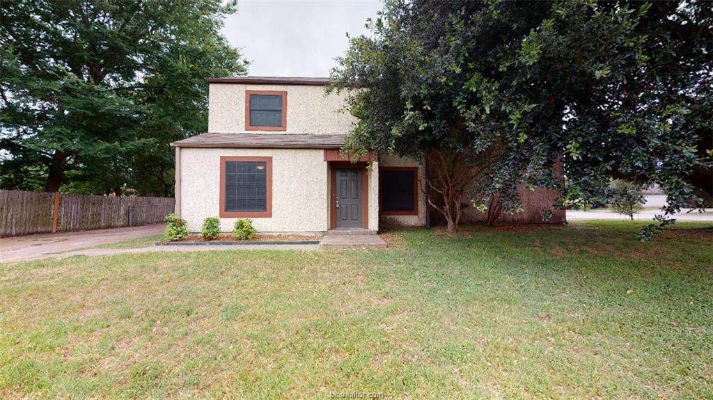 1326 Airline Drive - Photo 1