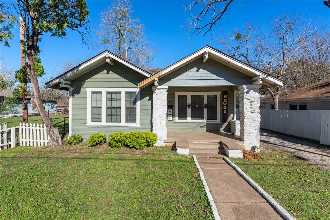 704 23rd Street - Photo 1