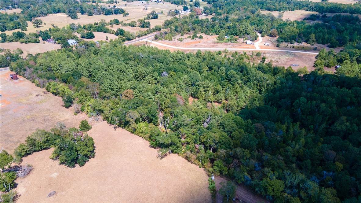 Lot 10 Cr 100 - Photo 1