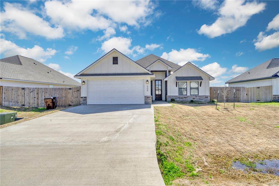508 Brazos Bend - Photo 1