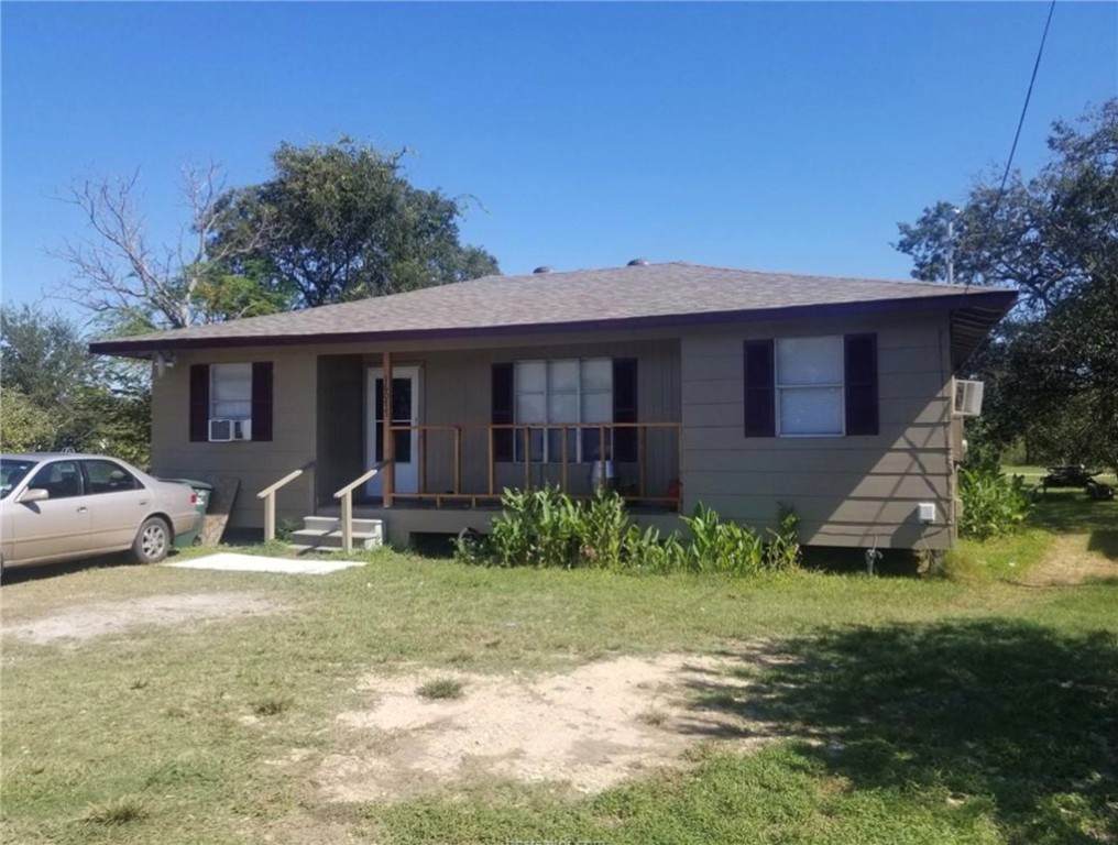 16077 State Highway 36 - Photo 1