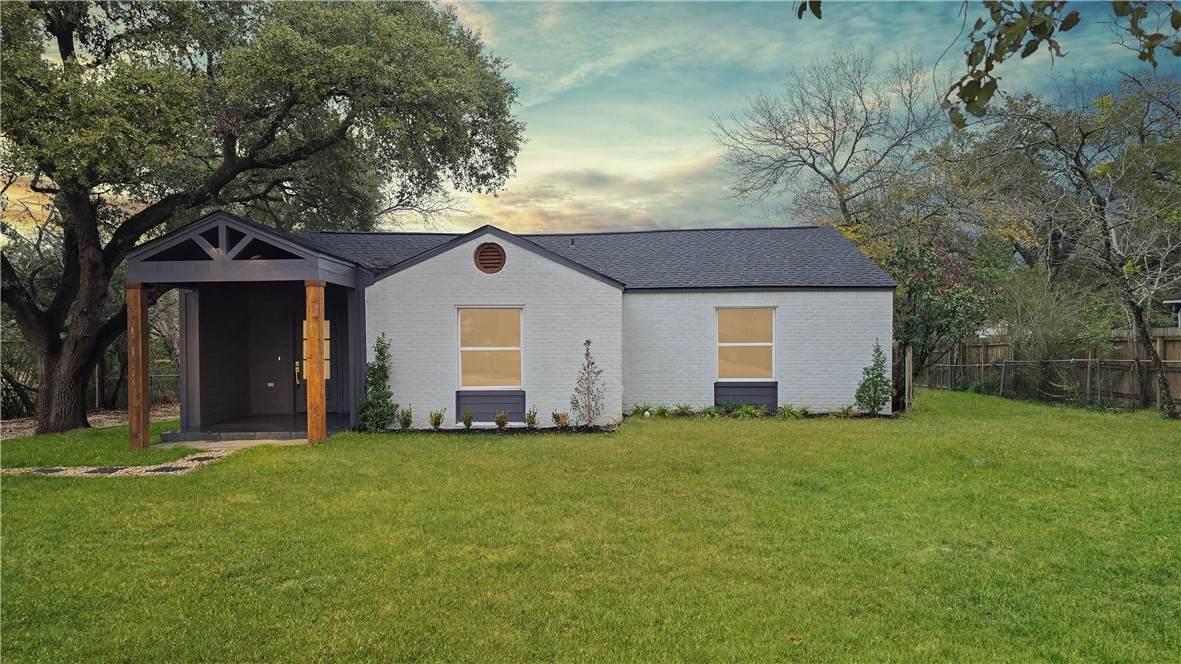3803 Ridgewood Street - Photo 1
