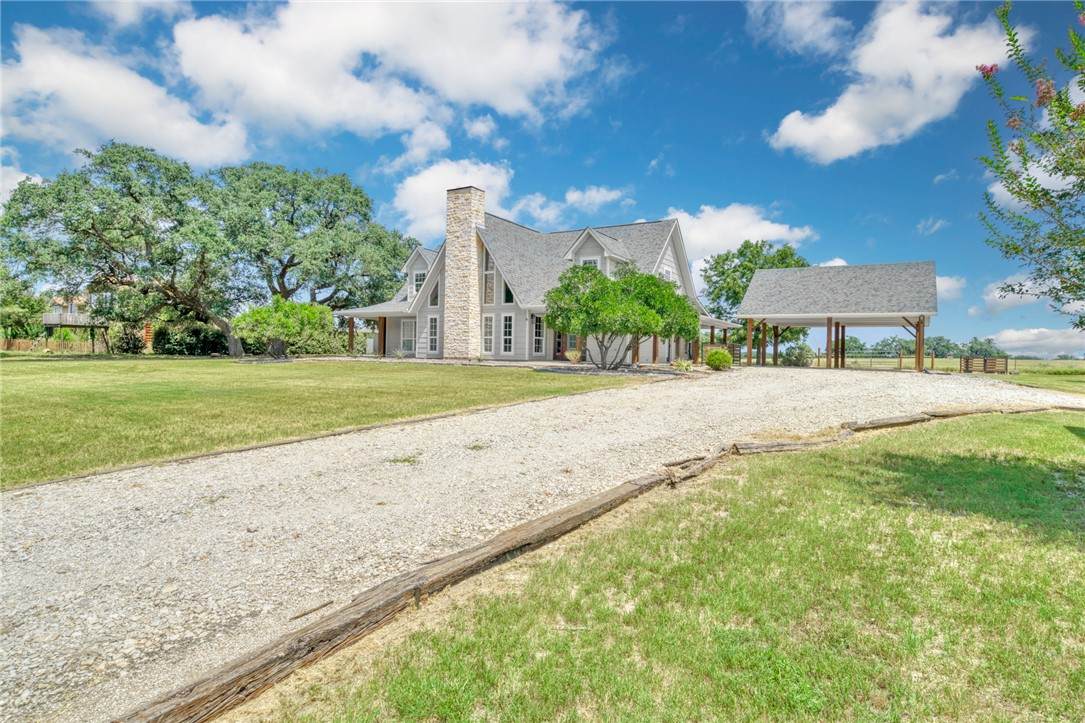 10840 County Road 272 - Photo 1