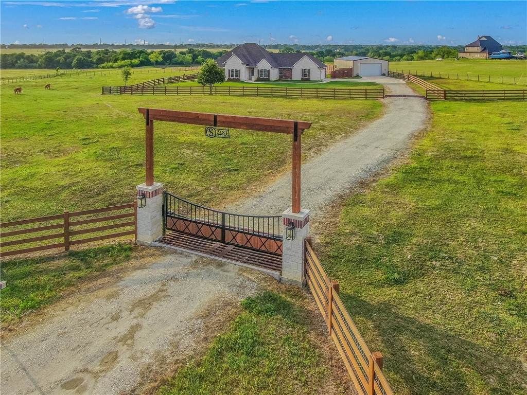 2181 Fm 166 - Photo 1