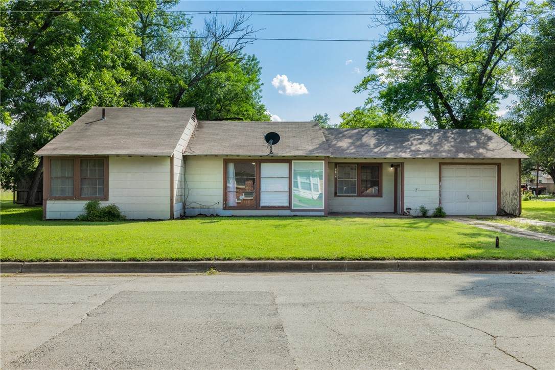1102 Post Oak Street - Photo 1