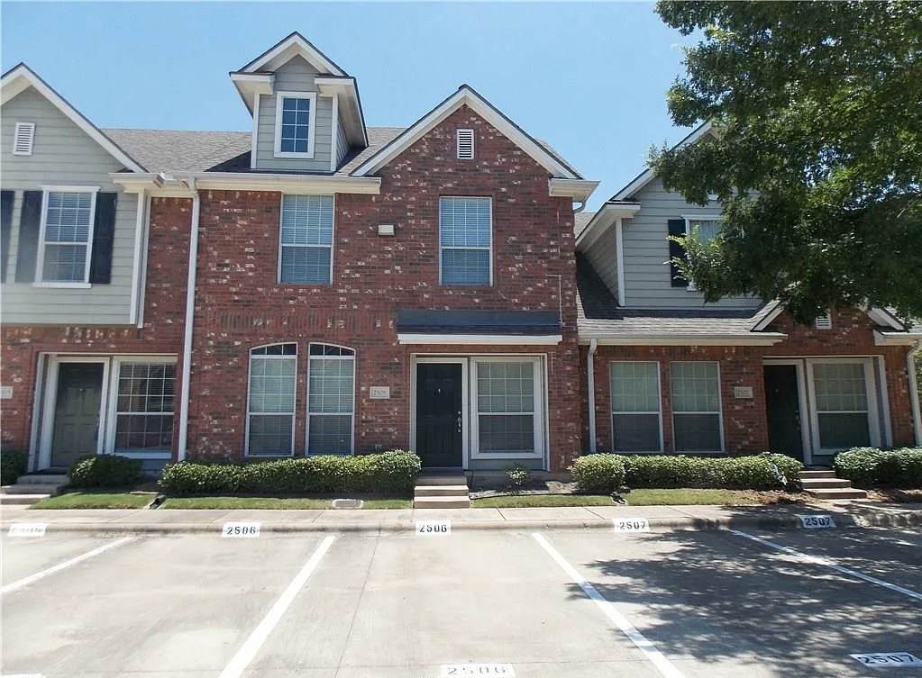1001 Krenek Tap Road - Photo 1