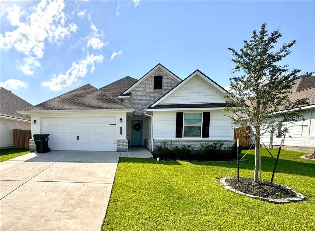 1923 Cambria Drive - Photo 1