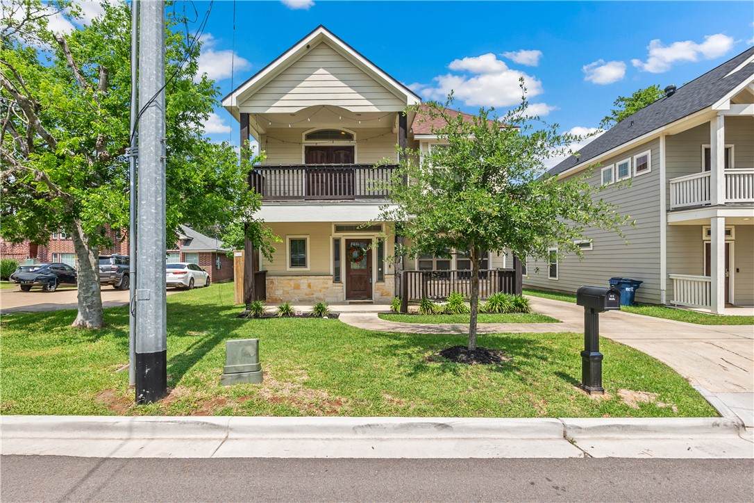 1611 Park Place - Photo 1
