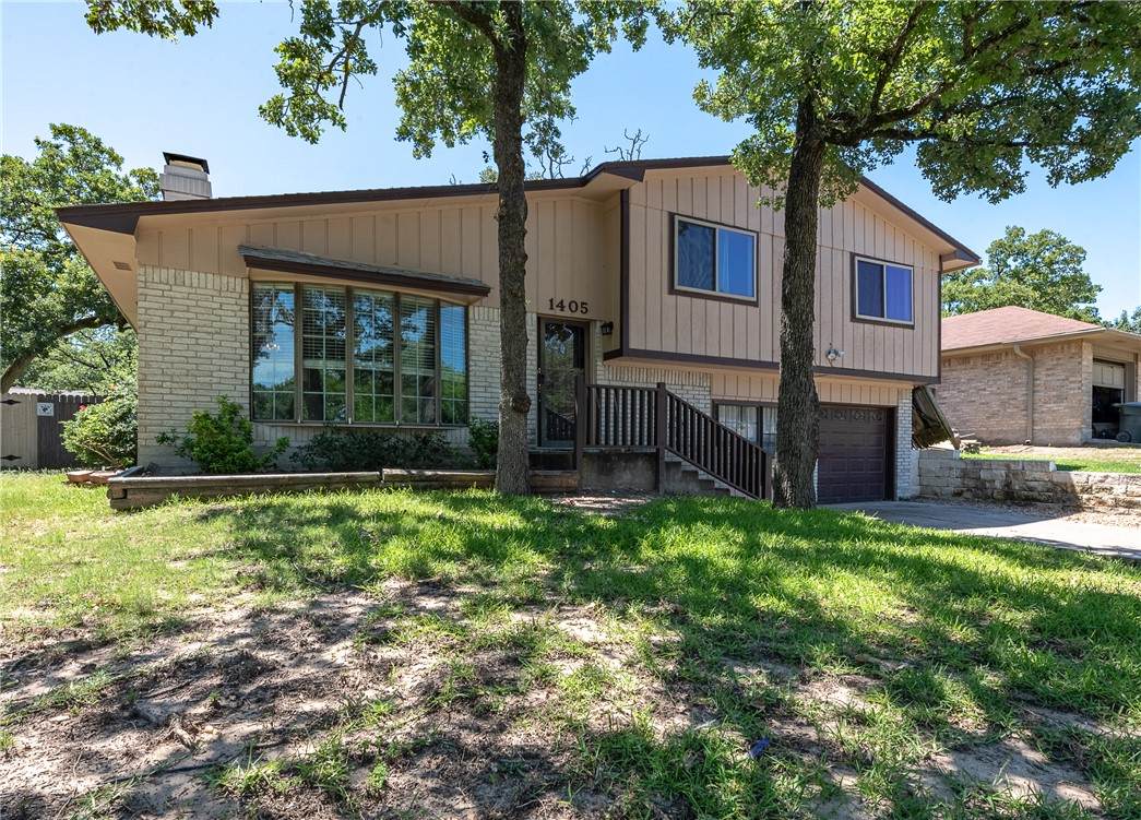 1405 Magnolia Drive - Photo 1