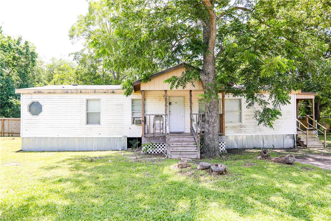 316 Round House Street - Photo 1