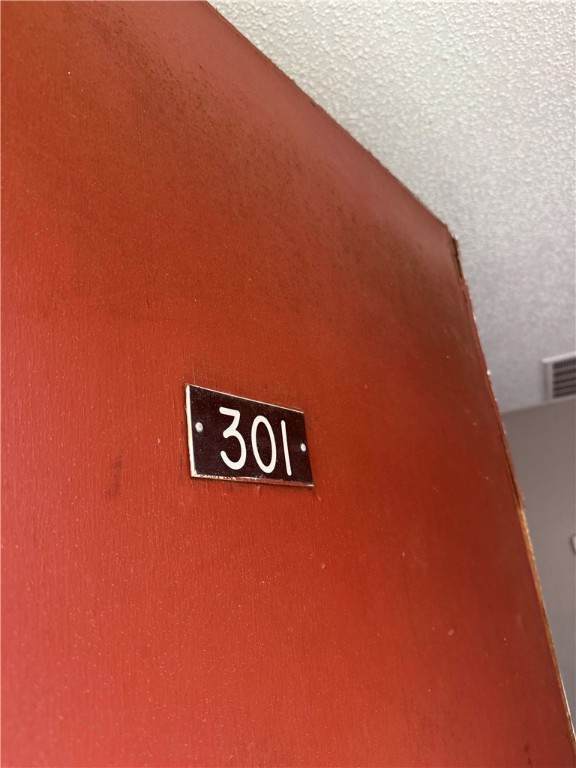 500 31st Street - Photo 1