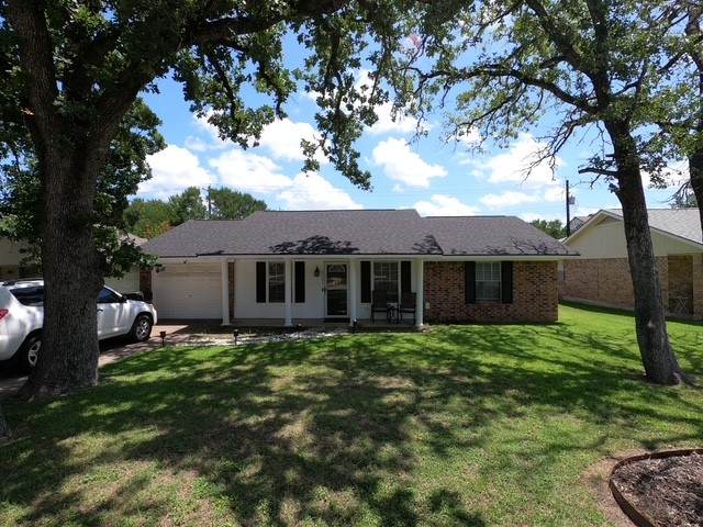 3105 Heatherwood Drive - Photo 1
