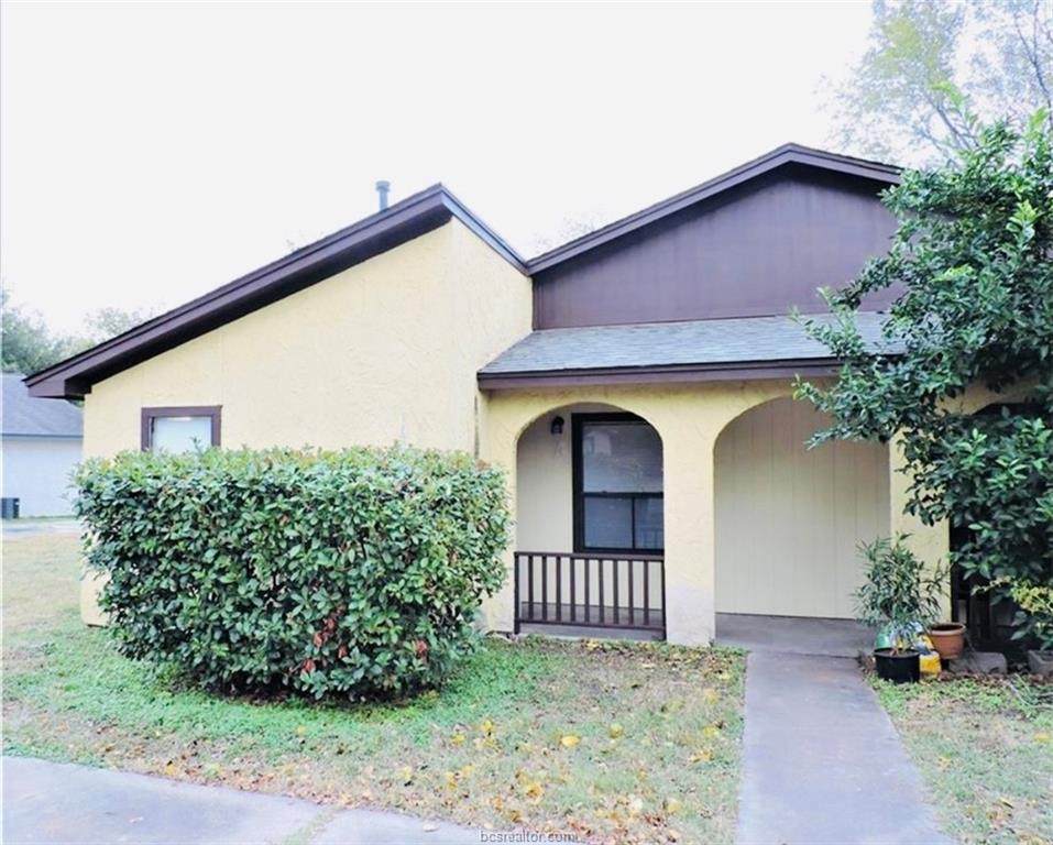 1508 Pine Ridge Drive - Photo 1