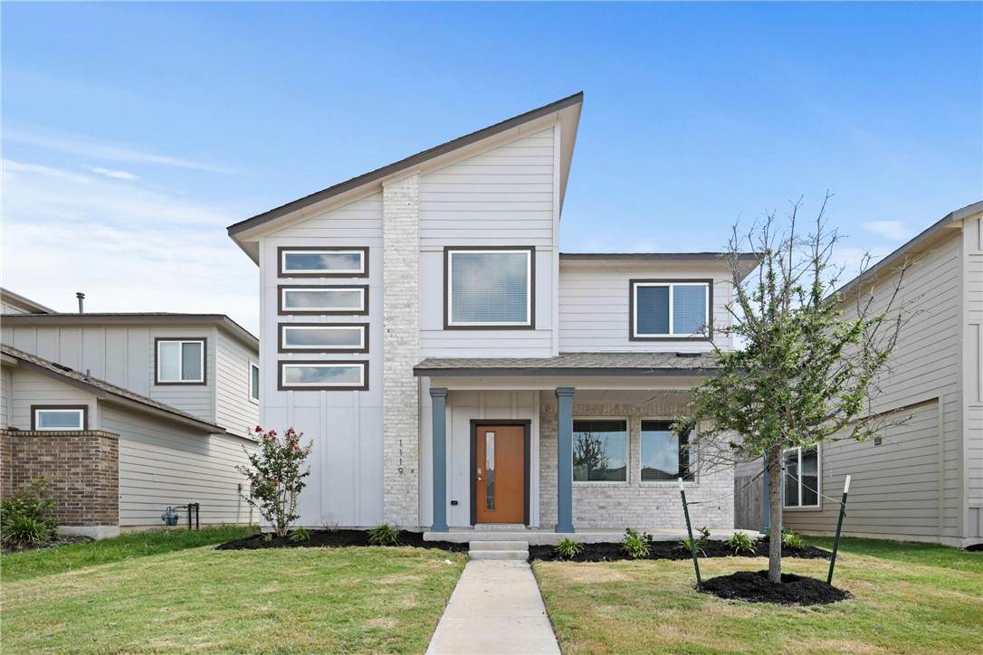 1119 Amistad Loop - Photo 1