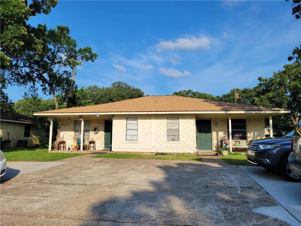 1010 Navarro Drive - Photo 1