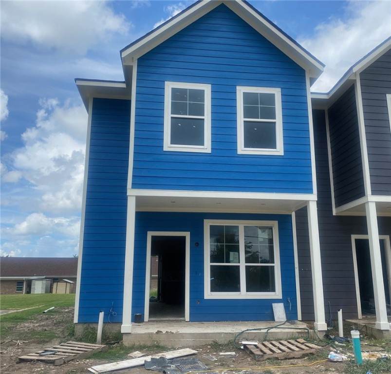 800 Parker Avenue - Photo 1