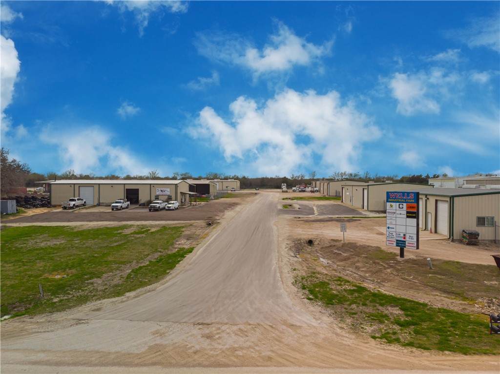 1515 Crosswind Drive - Photo 1