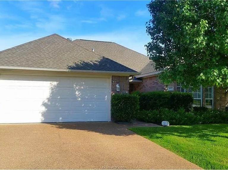 302 Regensburg Lane - Photo 1