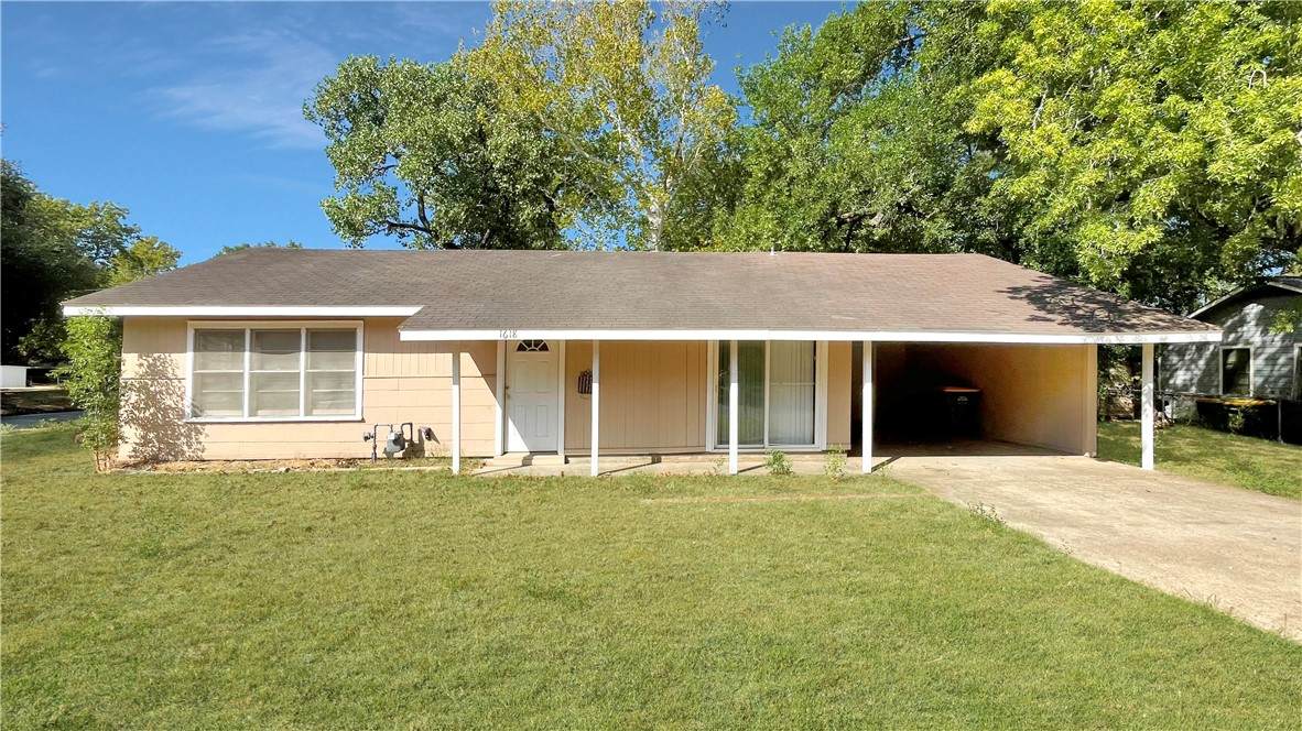 1618 Willow Street - Photo 1