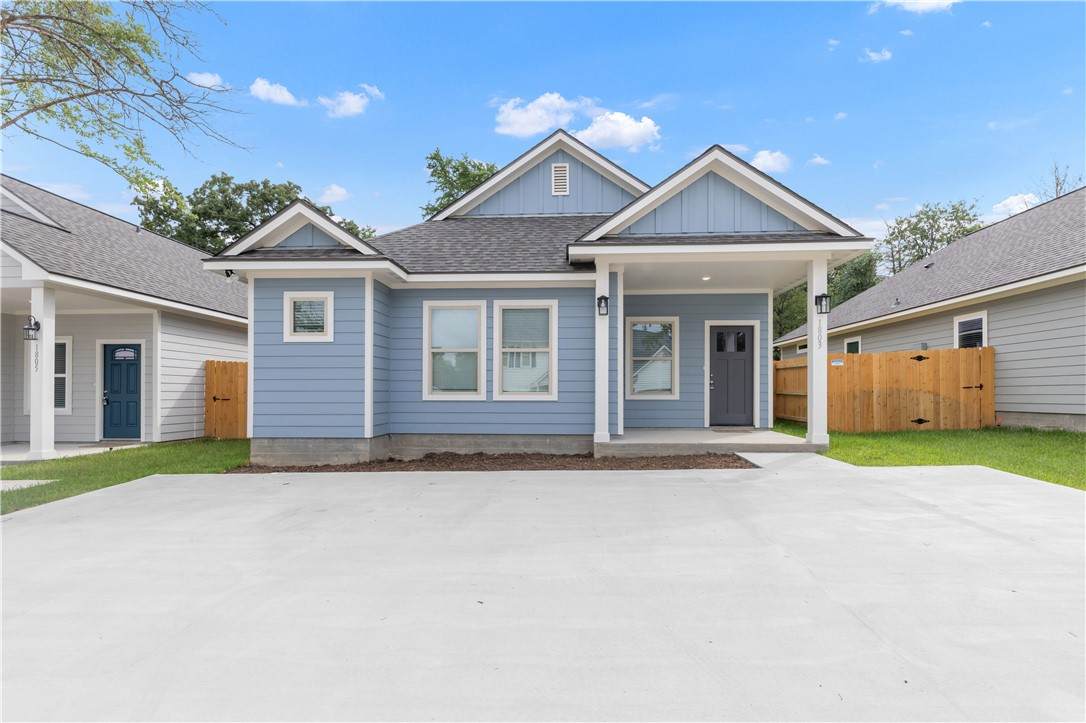 1803 Pin Oak Street - Photo 1