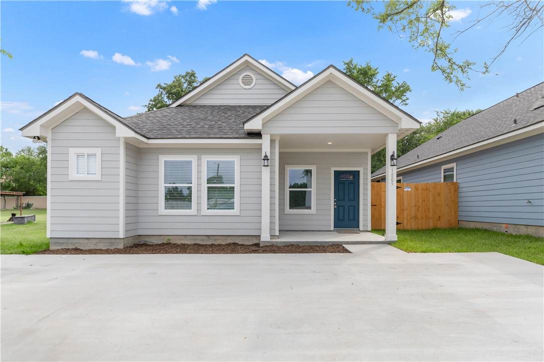 1805 Pin Oak Street - Photo 1