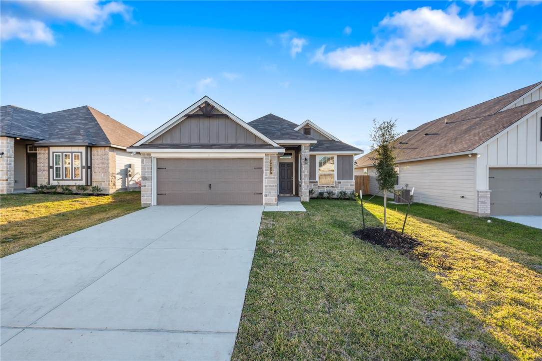2217 Suzy Court - Photo 1