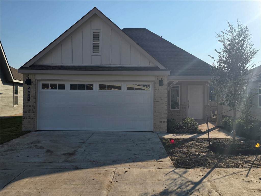 893 Kickapoo Lane - Photo 1