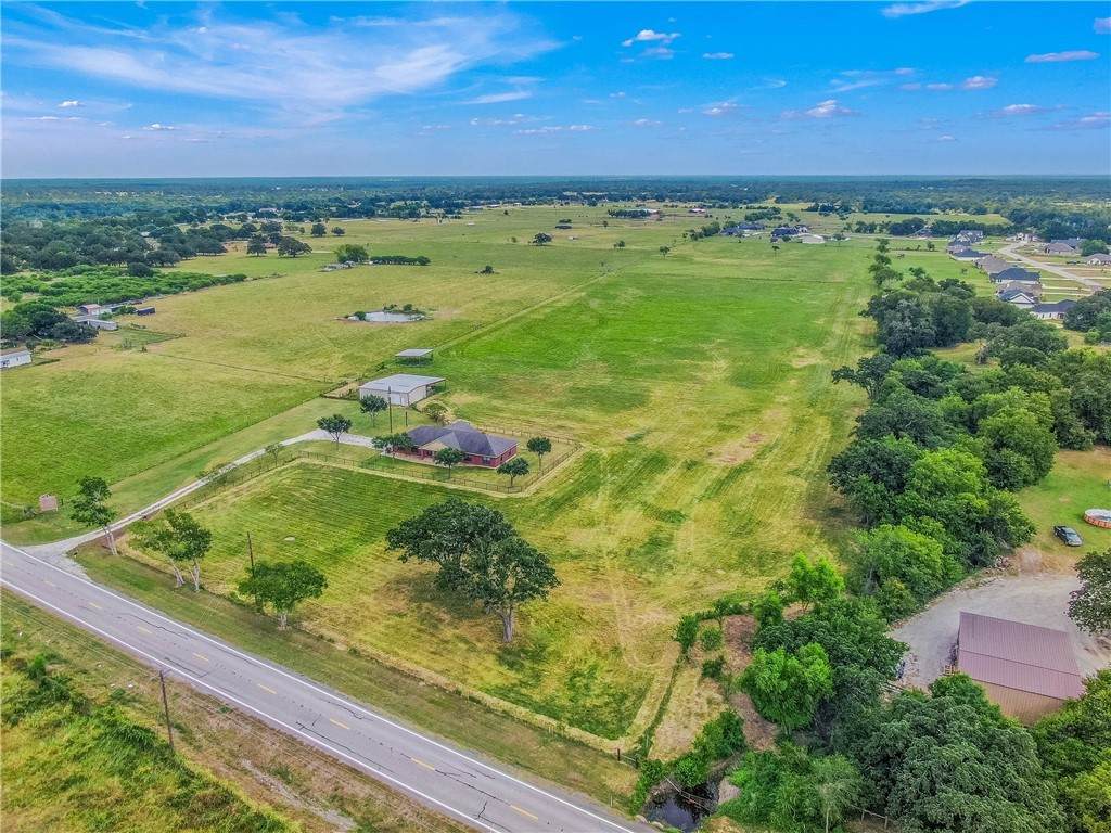 10601 Fm 1179 - Photo 1