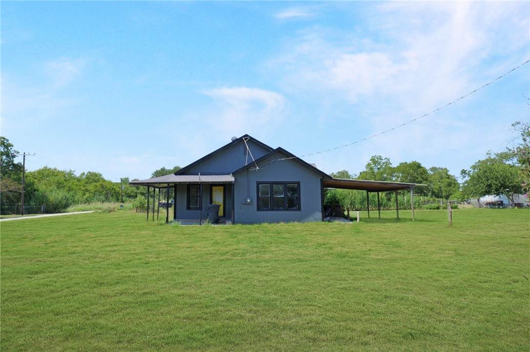 732 Rogers Street - Photo 1