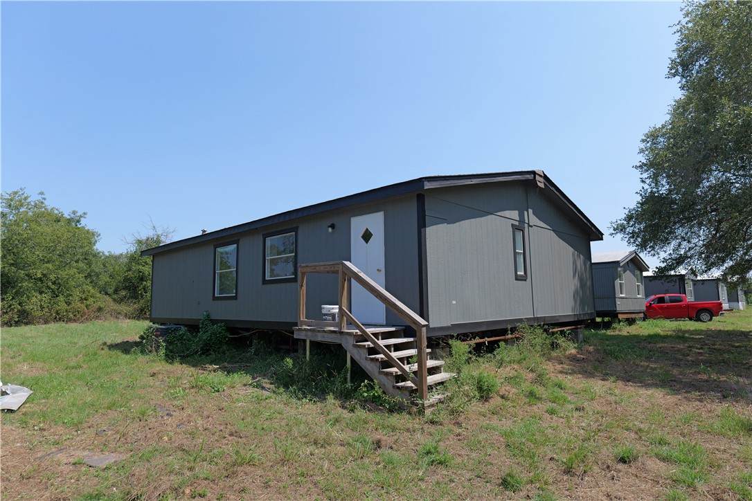 732E Rogers Street - Photo 1