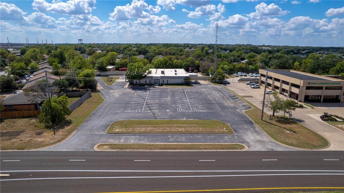 1003 Earl Rudder - Photo 1