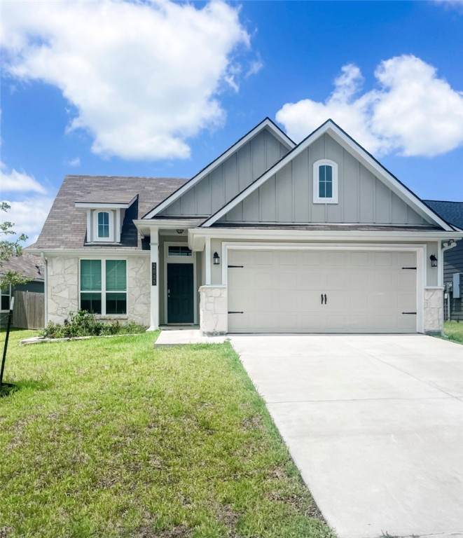 2035 Theresa Drive - Photo 1