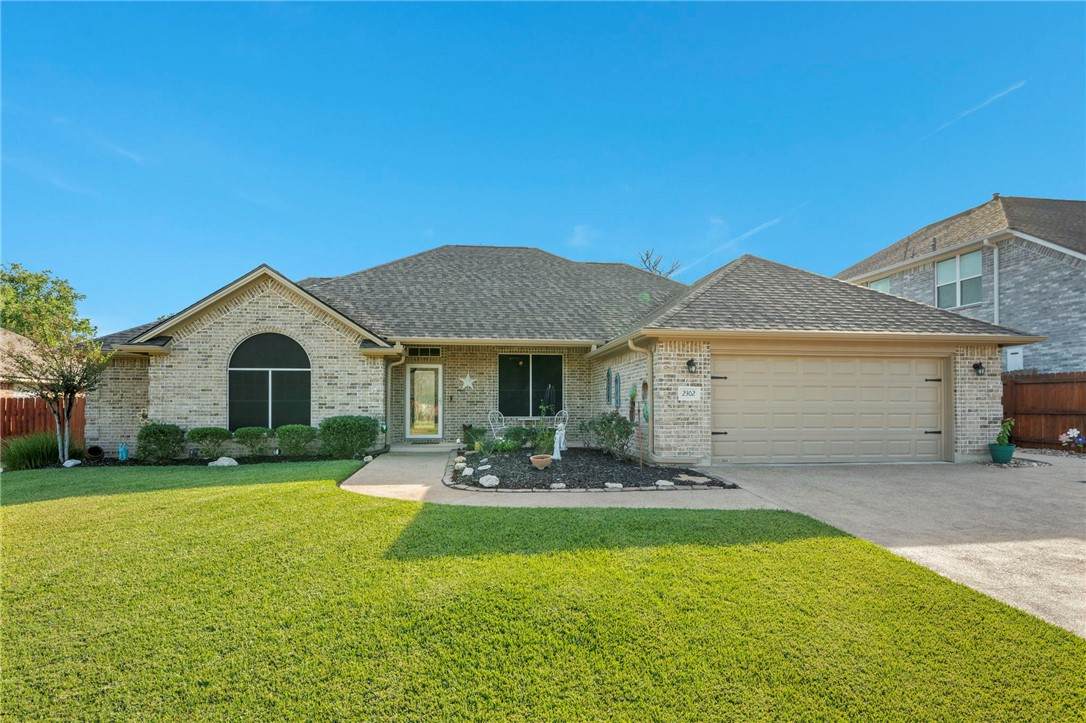 2302 Bastrop Circle - Photo 1