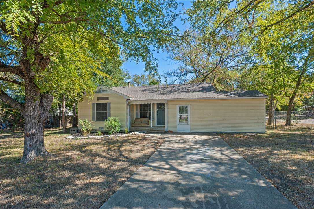 601 North Avenue - Photo 1