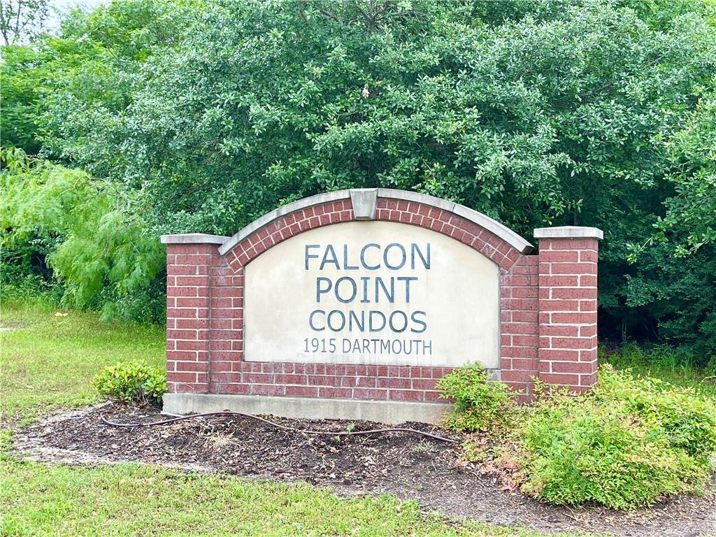 1915 Dartmouth Street - Photo 1