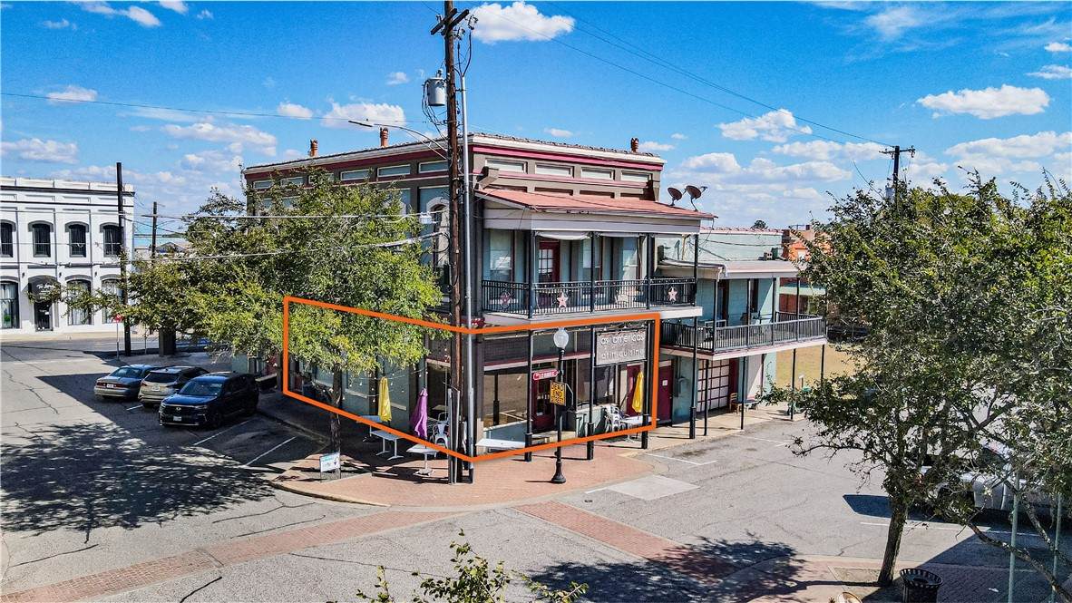 301 St Charles Street - Photo 1