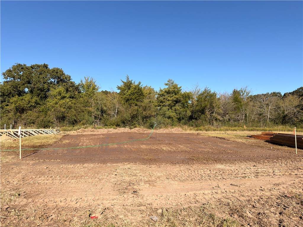 5689 Fox Bluff Drive - Photo 1