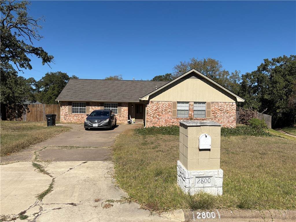 2800 Amy Court - Photo 1